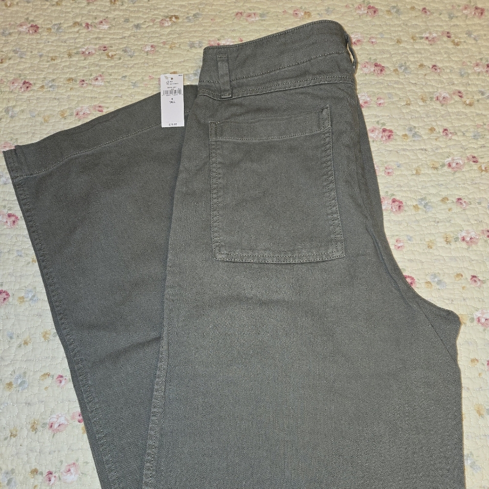 GAP Wide Leg Pants in Gray